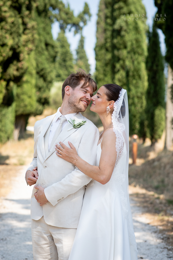 STUDIO ERREÀ Boutique Photography - Italy Destination Wedding - the first look