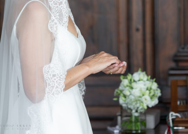 STUDIO ERREÀ Boutique Photography - Italy Destination Wedding - the first look
